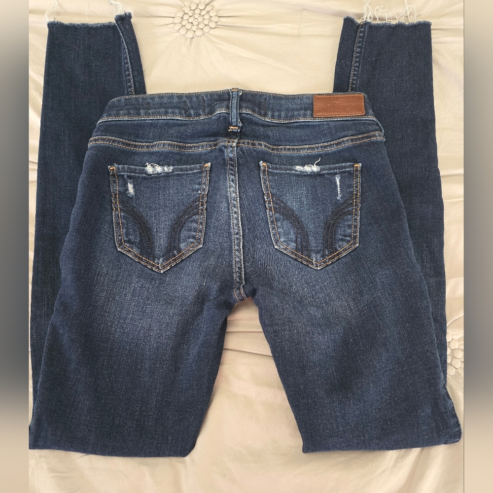 Hollister low rise super skinny jeans